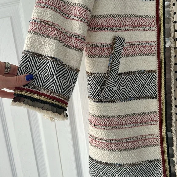 Zara Aztec overcoat size small -- heavy! - Picture 4 of 6